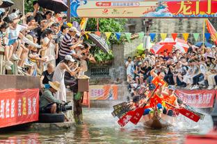 外线很准！广州首节三分球11中7&祝铭震3中3